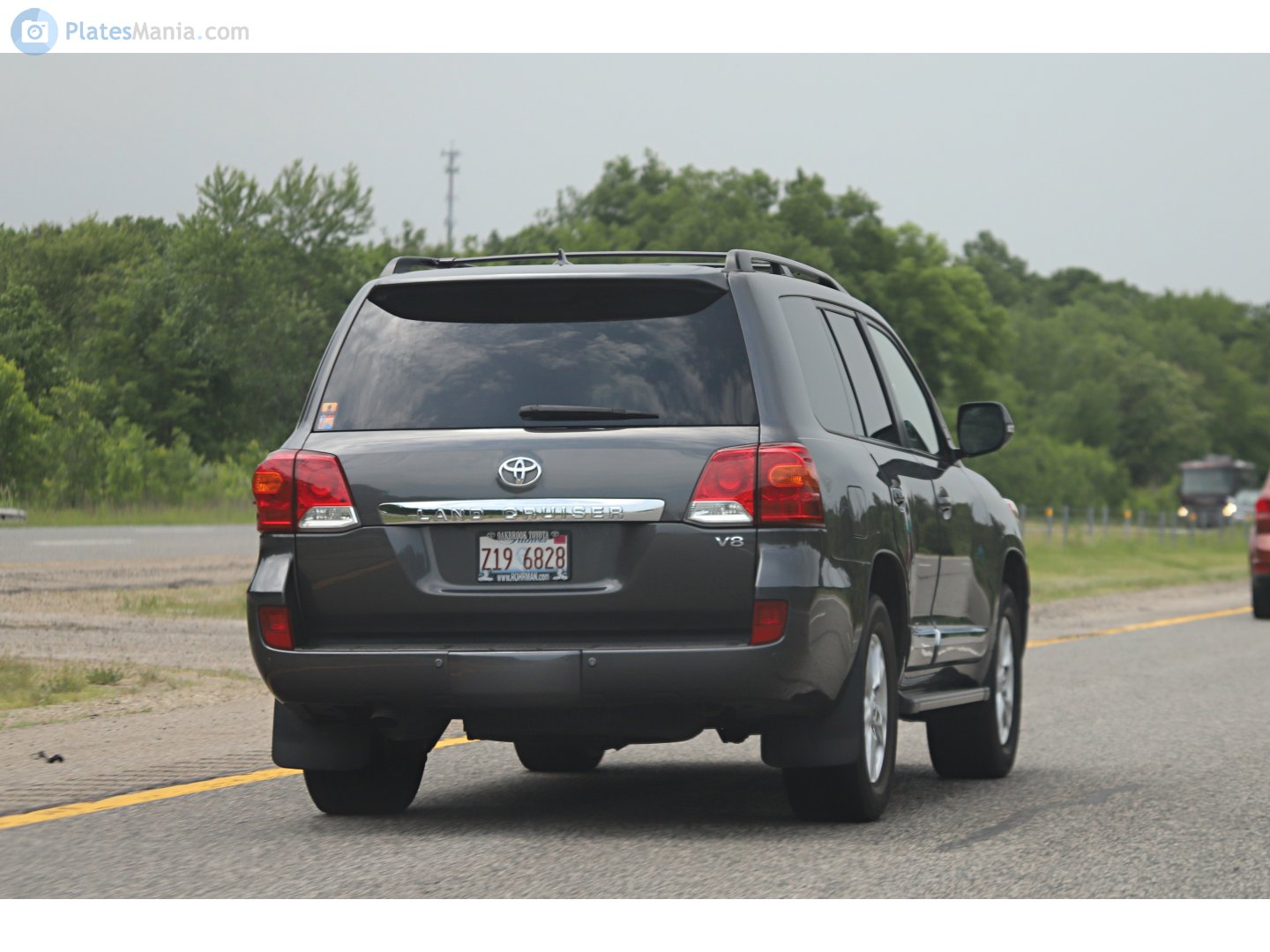 Z19 6828, Toyota Land Cruiser 200 (J200), 1st facelift, 2011–2015