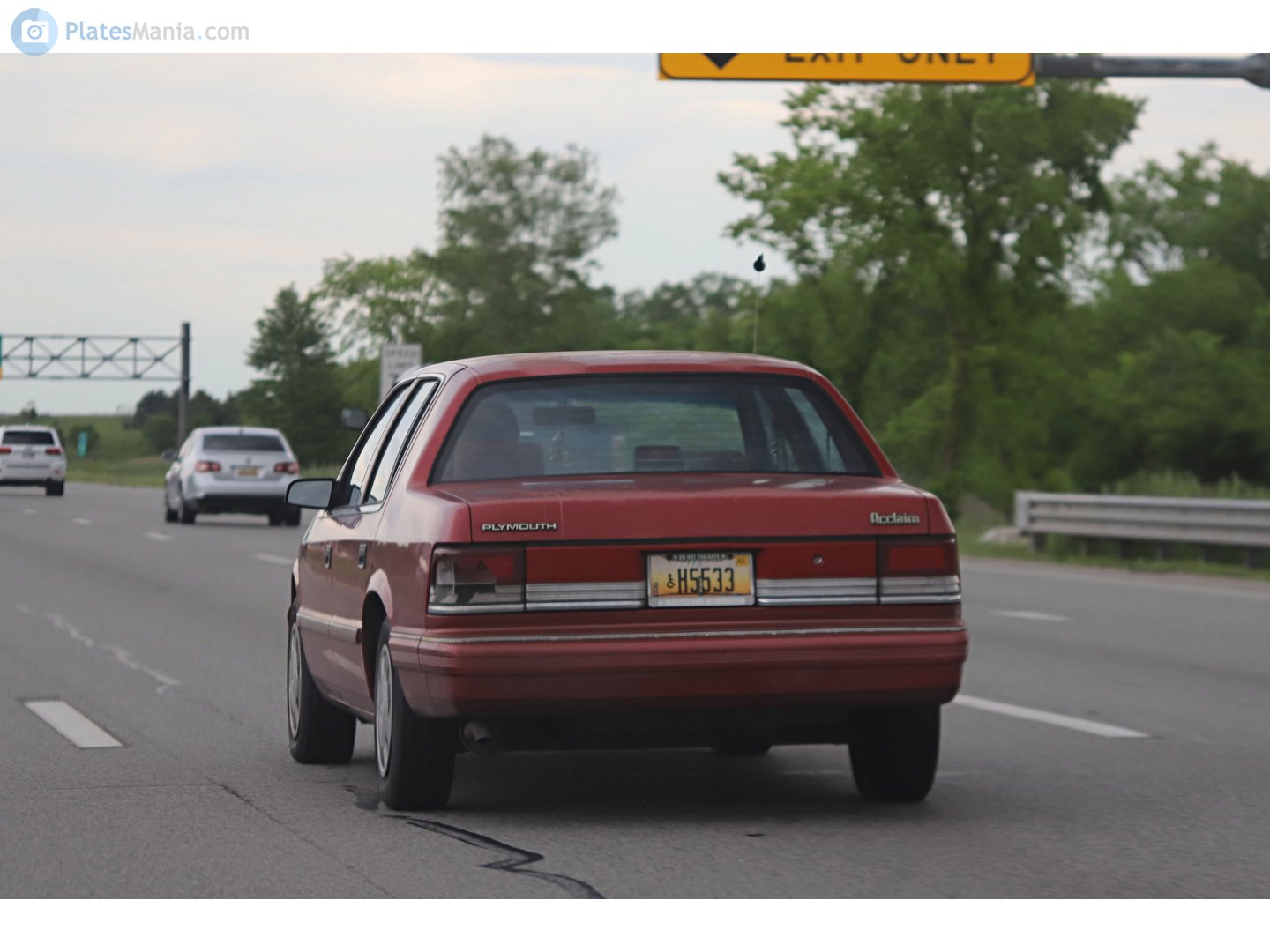 H5533, Plymouth Acclaim 1st gen (AA-body), 1989–1994