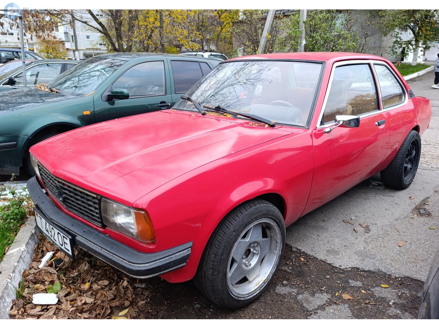 T 492 OE, Opel Ascona 2nd gen 2-door Sedan (B), 1975–1981