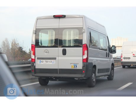 HD-790-GX, Opel Movano