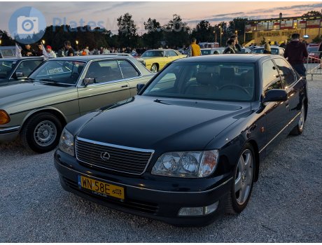 WN 58E, Lexus LS
