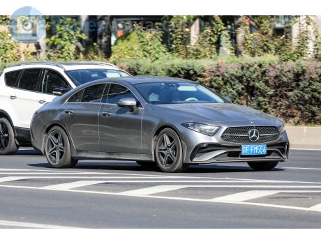 京F·FM556, Mercedes-Benz CLS-Klasse