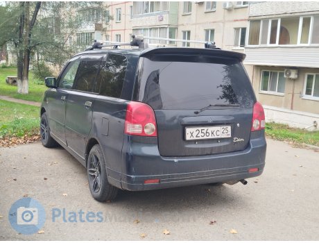 х256кс25, Mitsubishi Dion