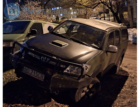 NO 715CR, Toyota Hilux