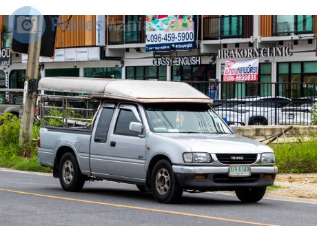 บจ 6183, Isuzu Dragon Eye