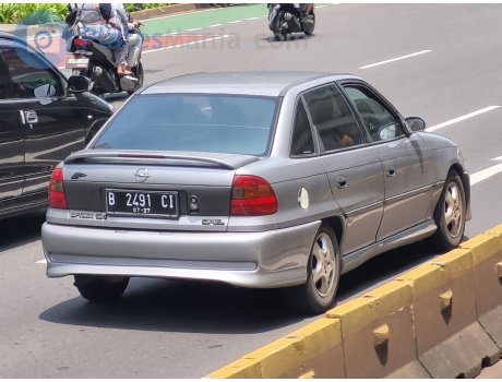 B 2491 CI, Opel Optima