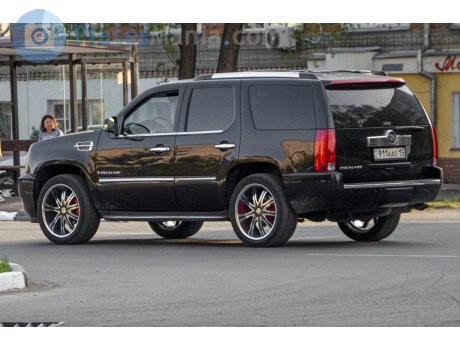 911 AAS 15, Cadillac Escalade