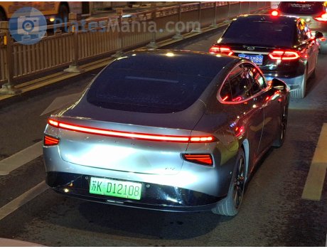 苏K·D12108, XPeng P7