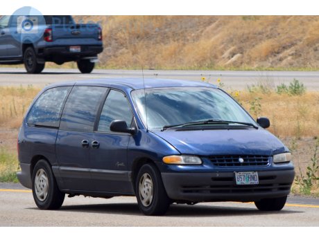 657 HND, Plymouth Grand Voyager