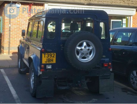 T392 JBH, Land Rover Defender