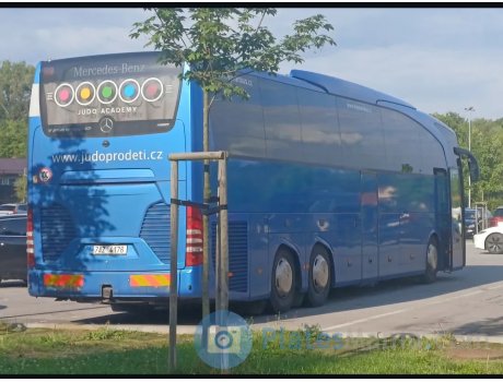 7AZ 4176, Mercedes-Benz Travego