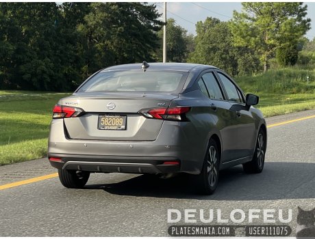 582089, Nissan Versa