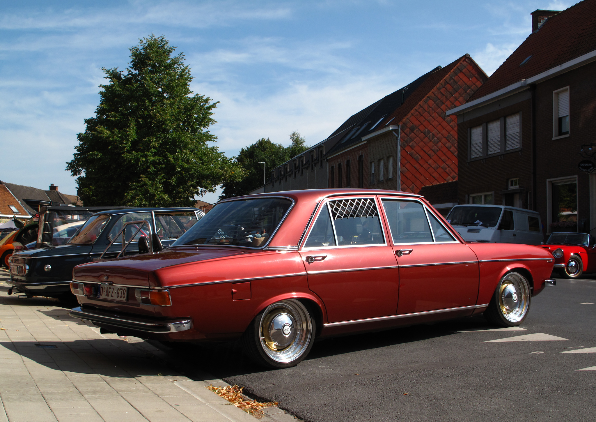 O-AFZ-638, Audi 100 1st gen 4-door Sedan (C1), 1968–1976