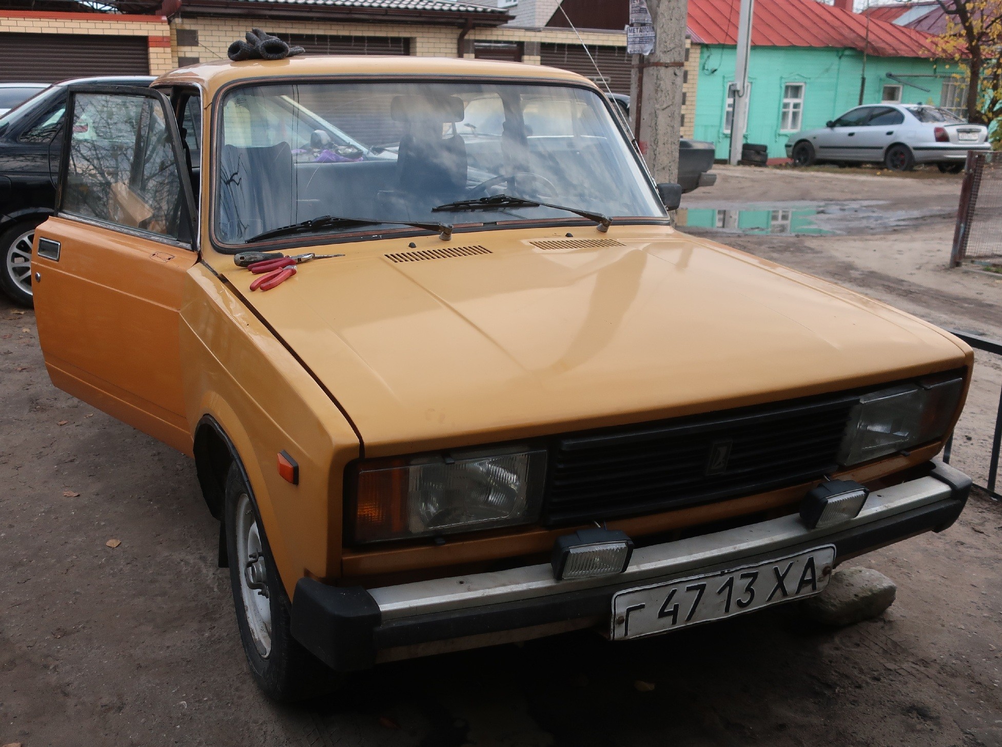 г 4713 ХА, Lada (VAZ) 2105 Жигули (Nova / Riva / 1300 / 1500), 1980–2010