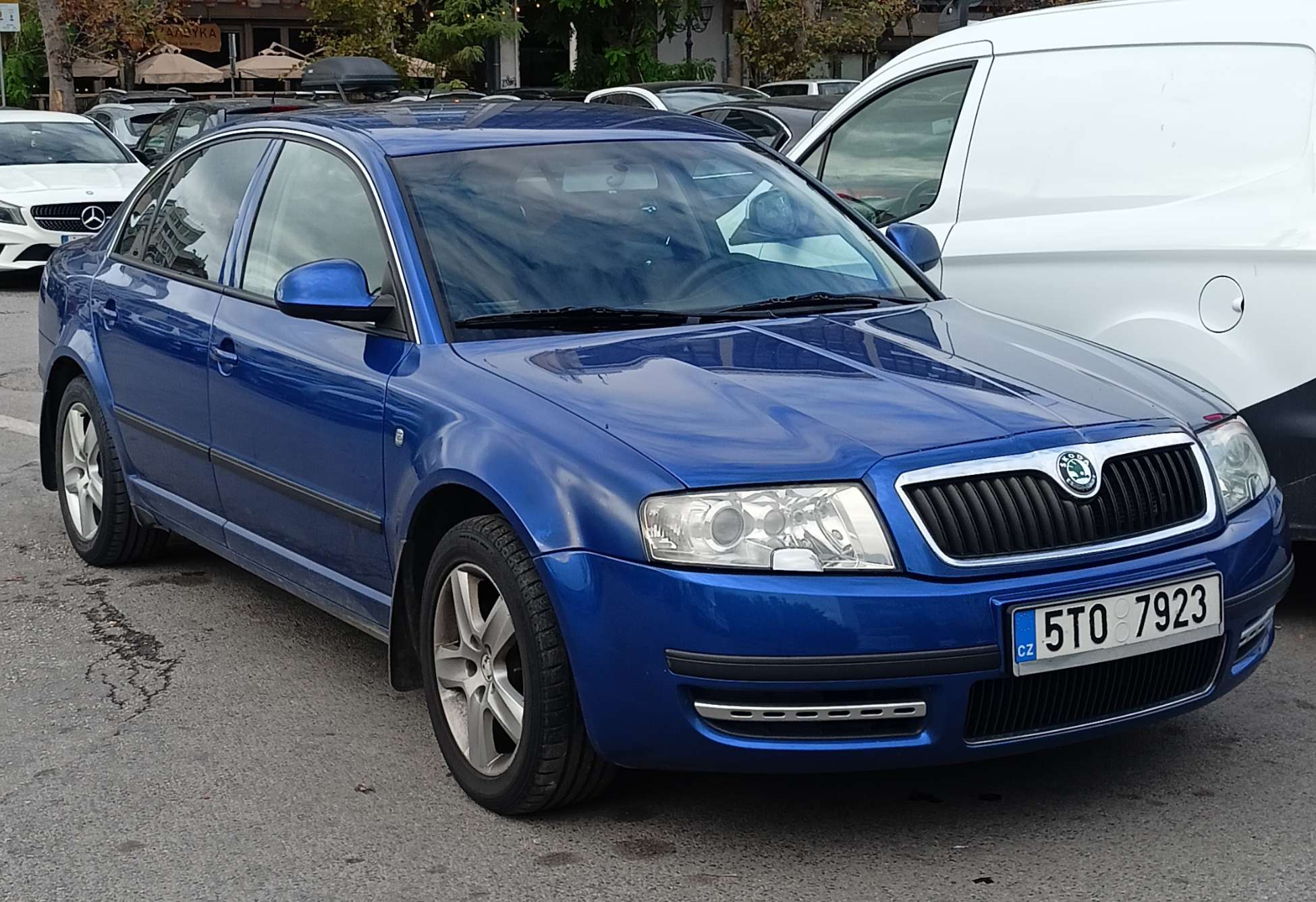 5T0 7923, Skoda Superb 1st gen (B5/3U4), 2001–2008