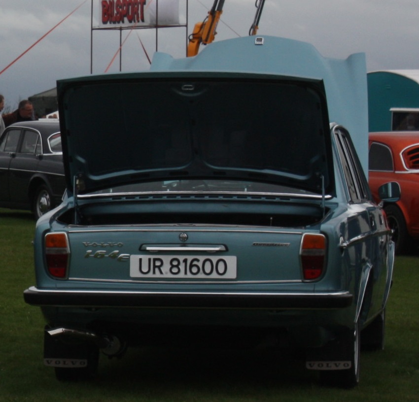 UR 81600, Volvo 164 1st gen, 1968–1975