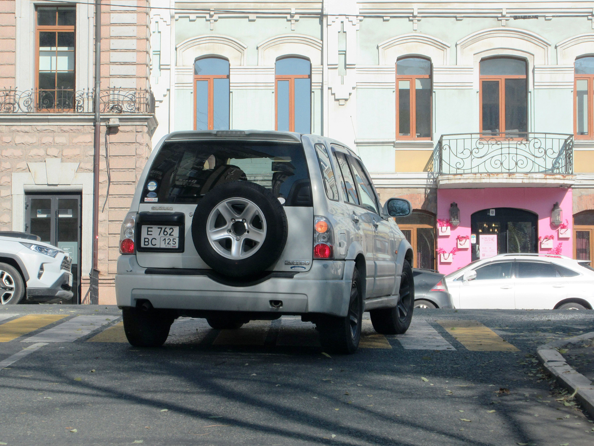 е 762 вс 125, Suzuki Escudo 2nd gen 5-door SUV (FT/GT), 1998–2005