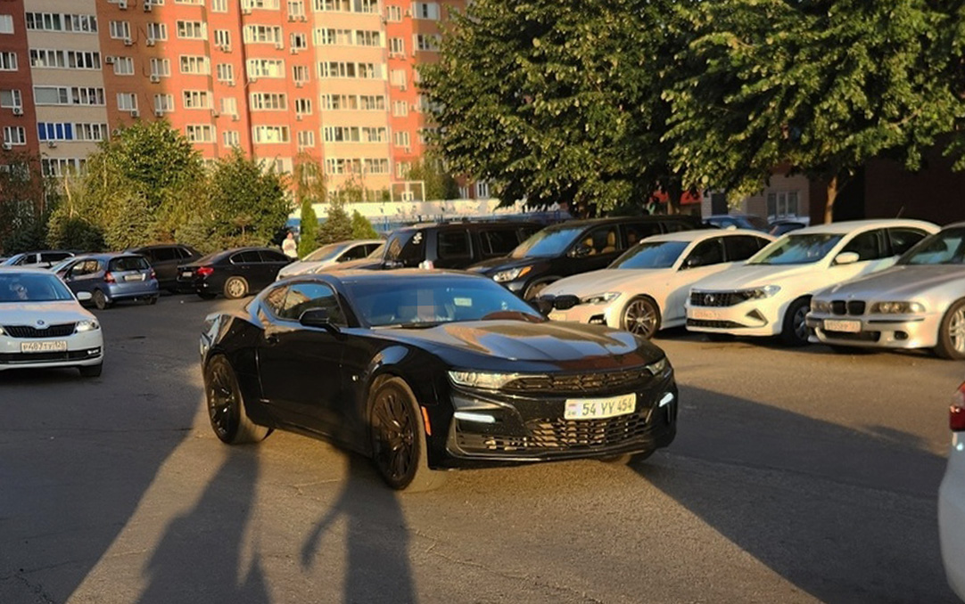 54 YY 454, Chevrolet Camaro 