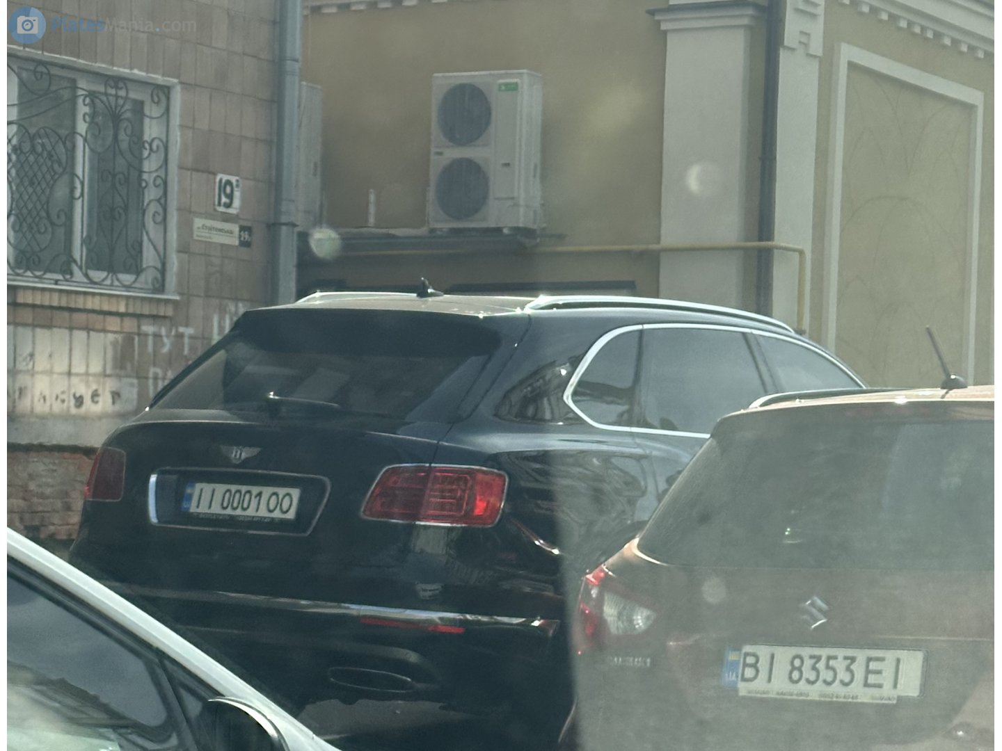 II 0001 OO, Bentley Bentayga 1st gen (PL71), 2016–2020