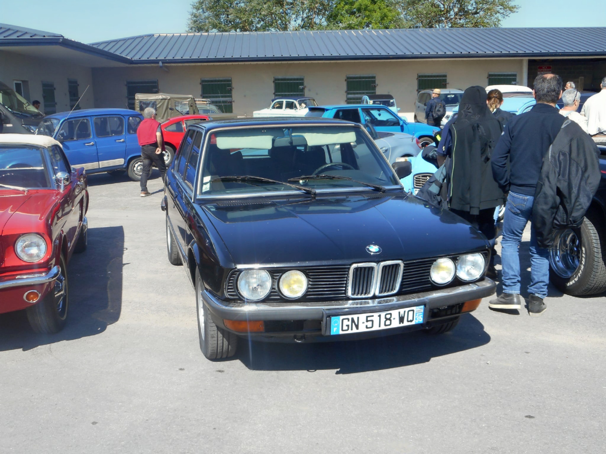 GN-518-WQ, BMW 5 Series 2nd gen (E28), 1981–1988