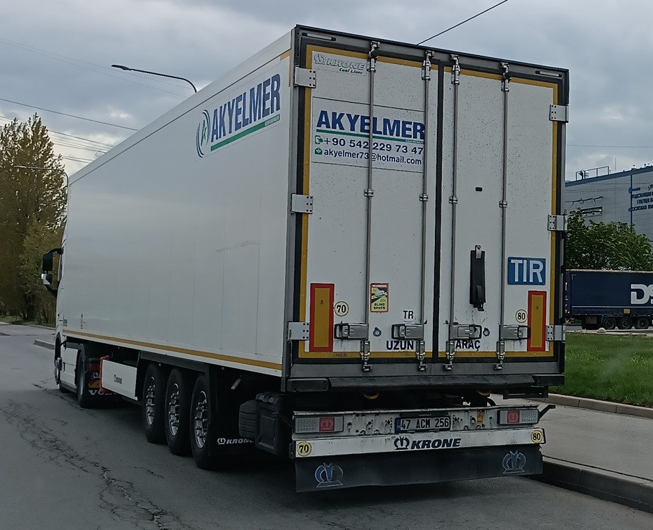 47 ACM 256, Krone Cool Liner 