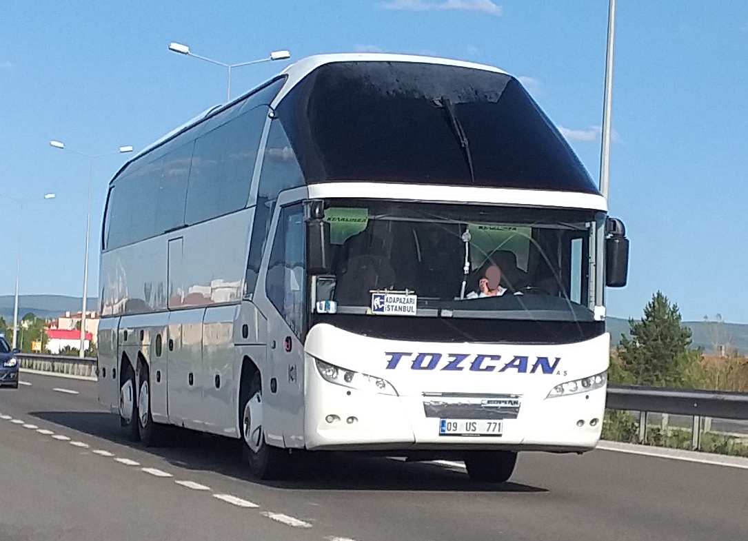 09 US 771, Neoplan Starliner 2nd gen, 2004–2015