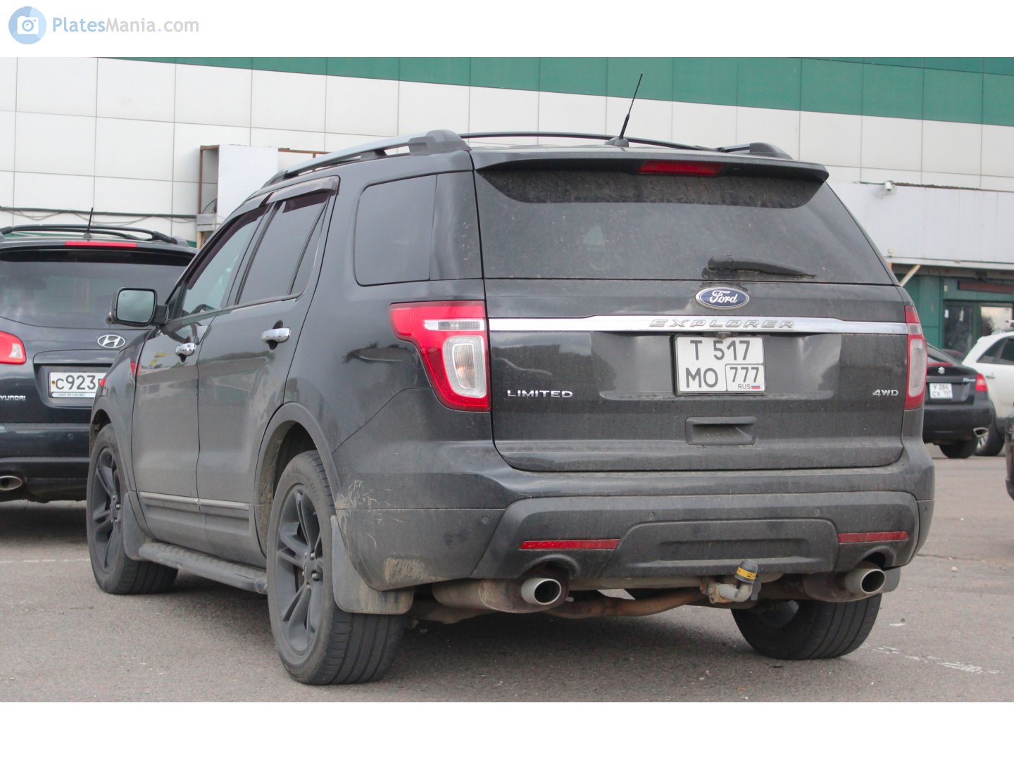 т 517 мо 777, Ford Explorer 5th gen (U502), 2010–2015