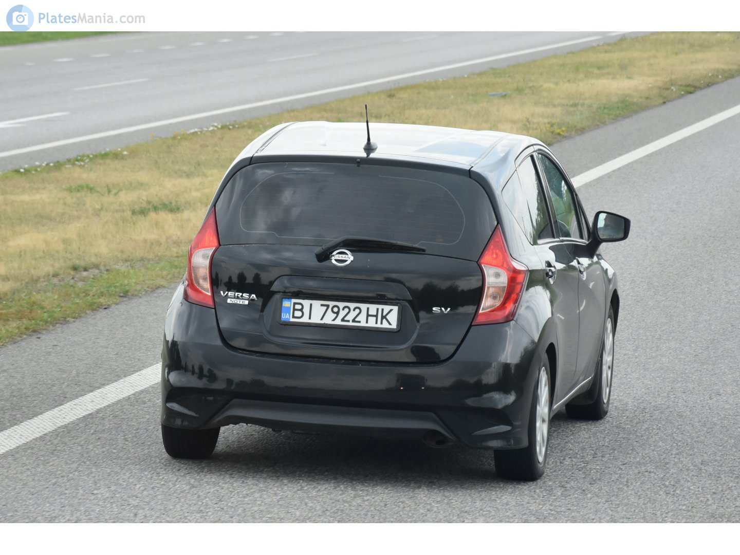 BI 7922 HK, Nissan Versa 2nd gen Note Hatch (B17), 2013–2019