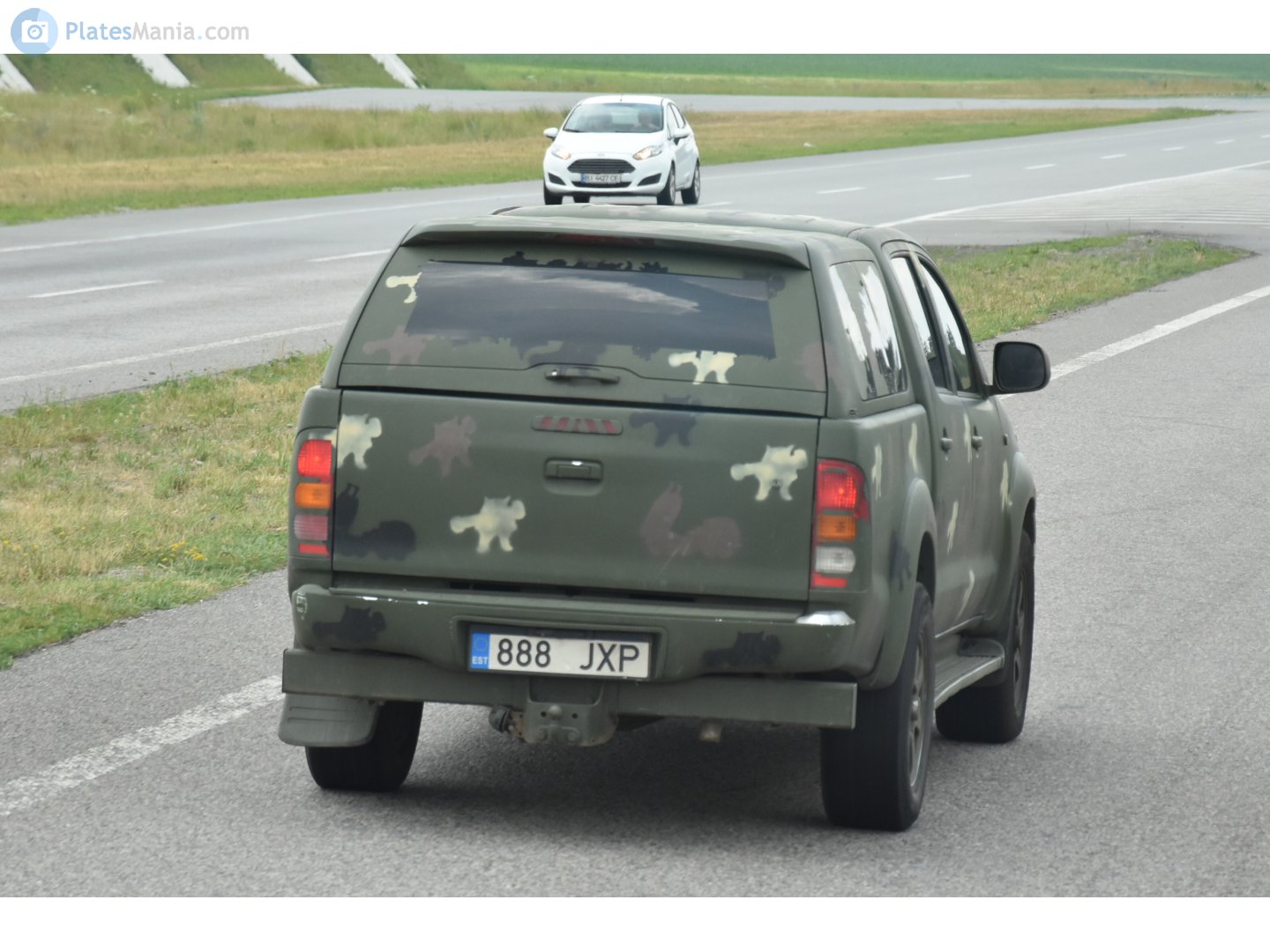 888 JXP, Toyota Hilux 