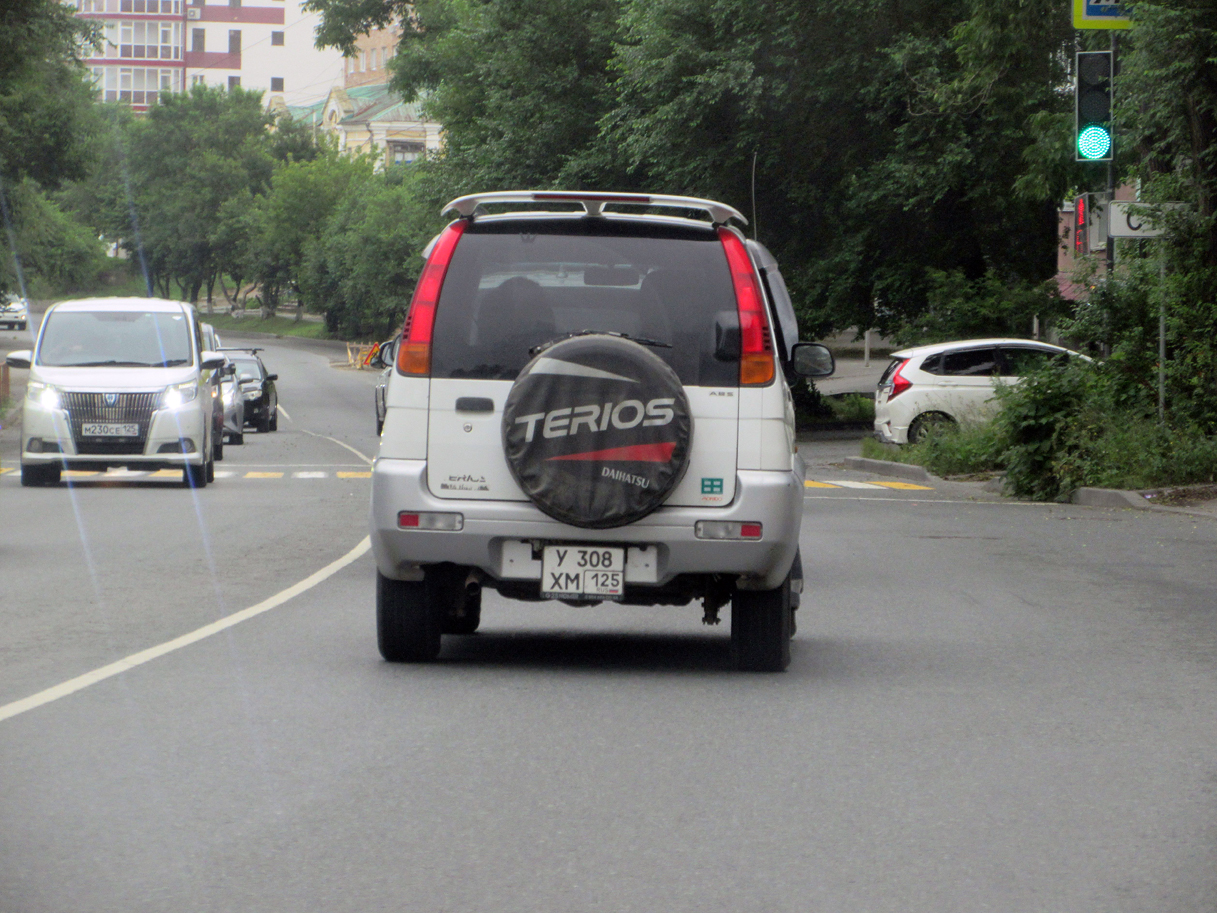 у 308 хм 125, Daihatsu Terios 1st gen (J100/F500), 1997–2005