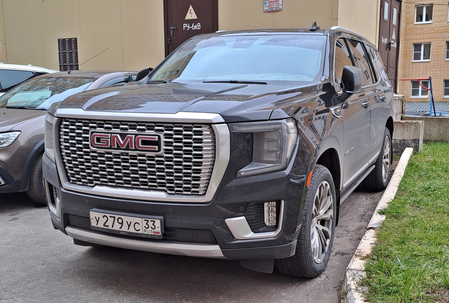 у 279 ус 33, GMC Yukon 5th gen (GMT1UG), 2020­–2024