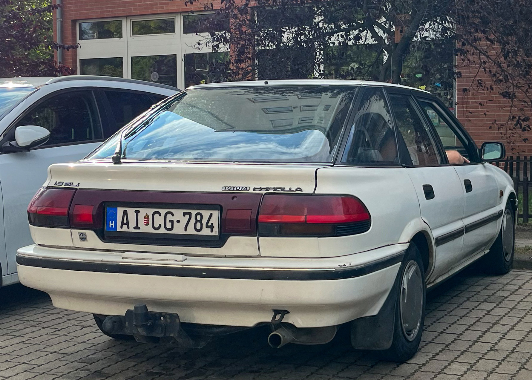 AI CG-784, Toyota Corolla 6th gen Liftback (E90), 1987–1991