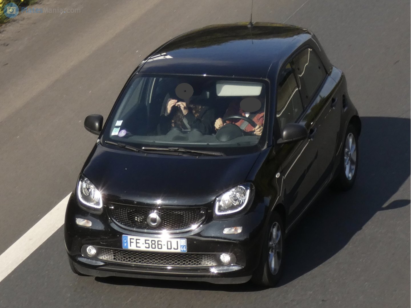 FE-586-DJ, Smart ForFour 2nd gen (W453), 2014–2019