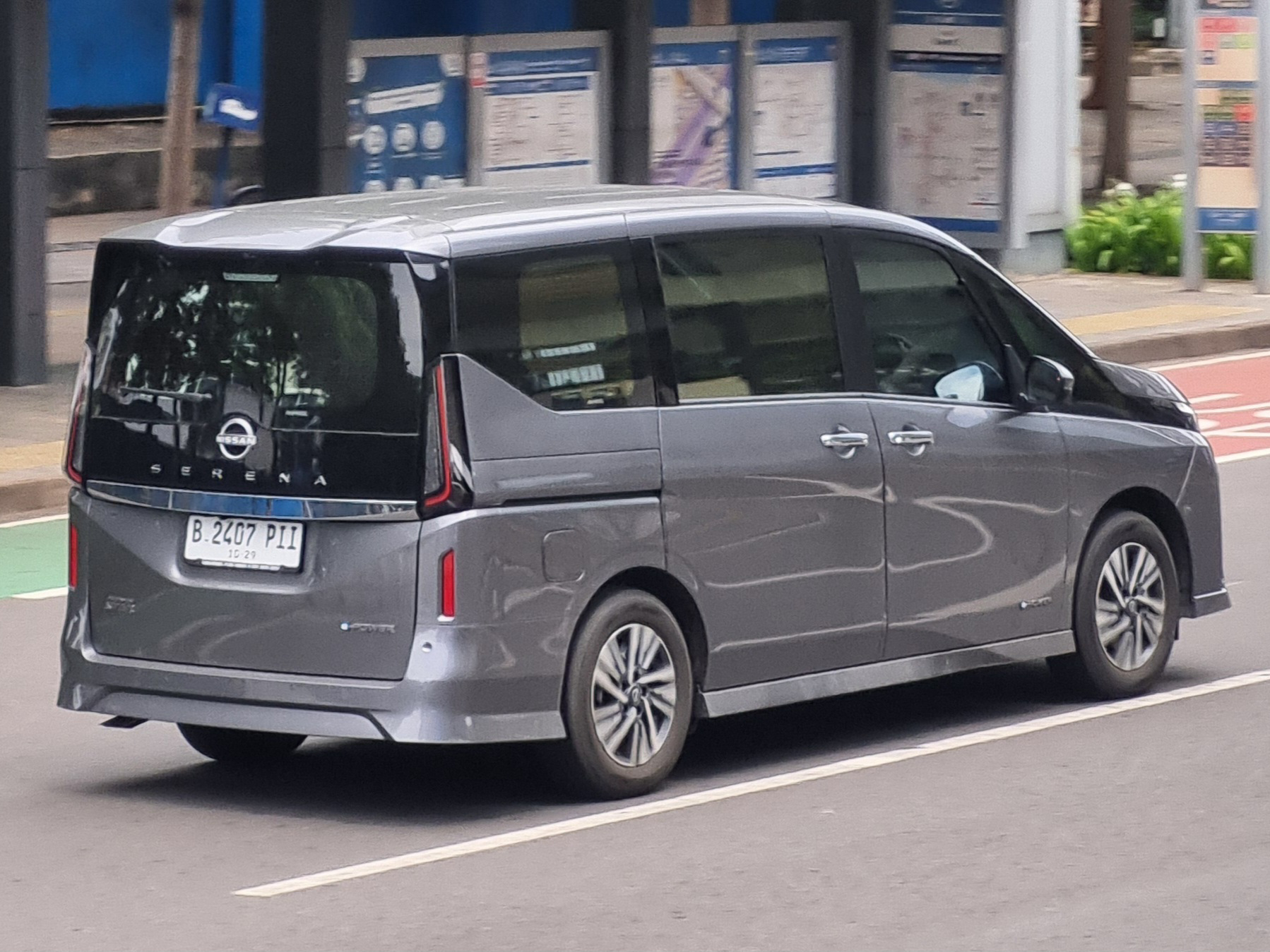 B 2407 PII, Nissan Serena 6th gen (C28), 2022–