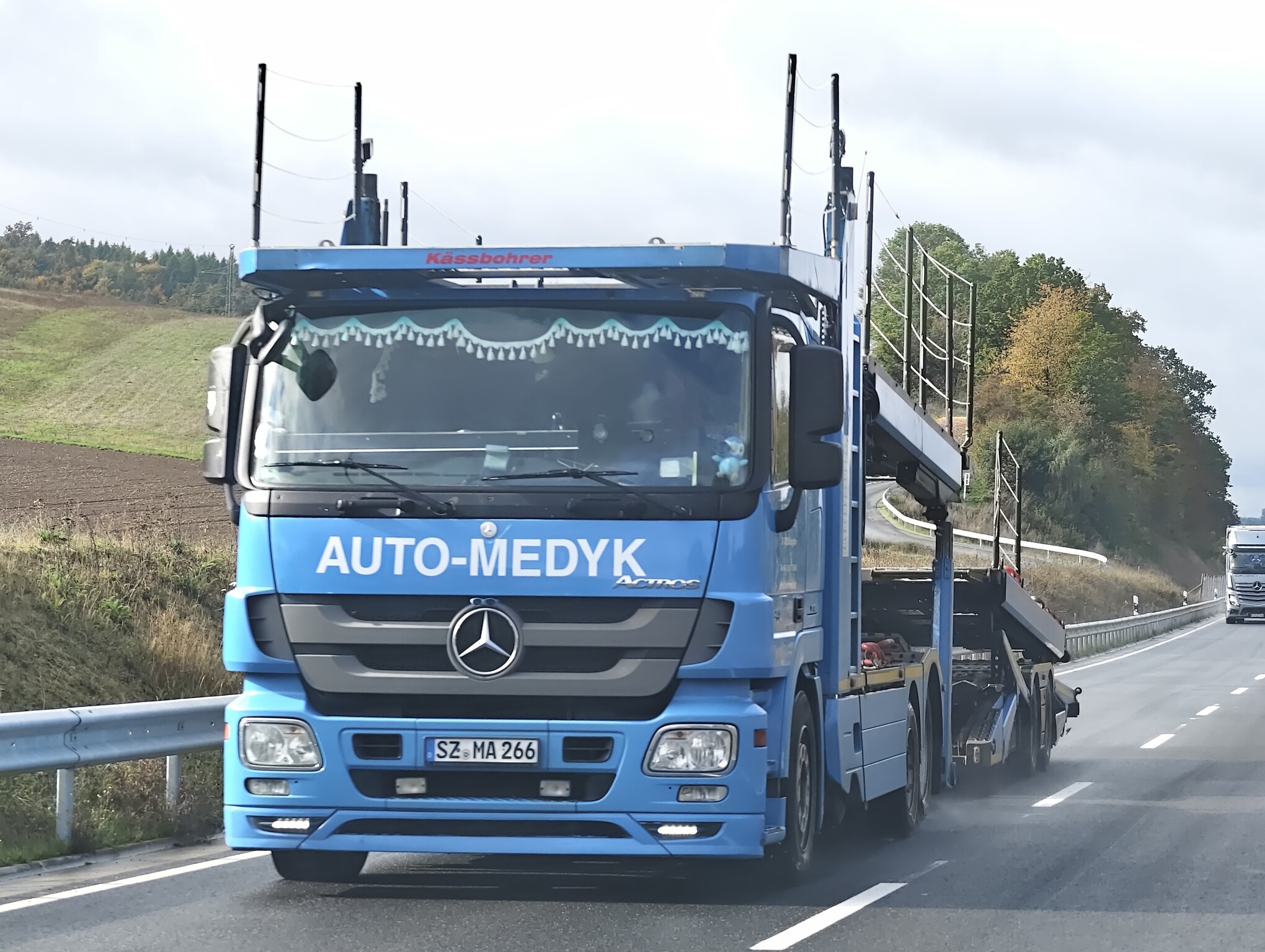 SZ MA 266, Mercedes-Benz Actros 