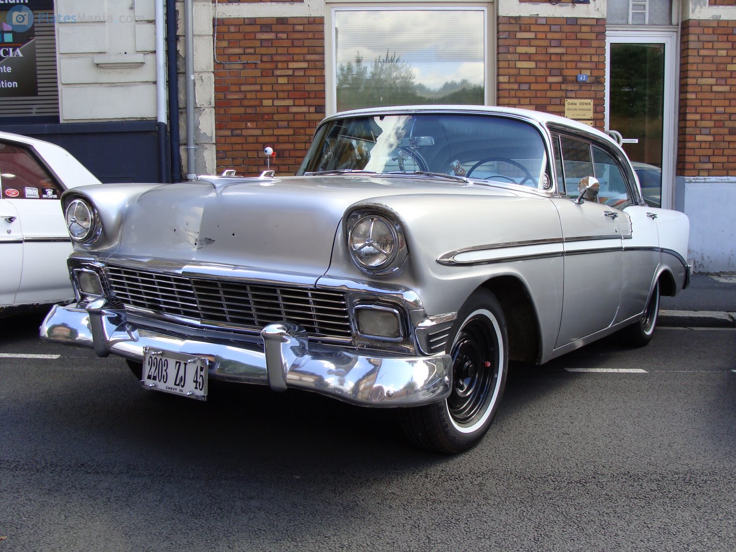 2203 ZJ 45, Chevrolet Bel Air 2nd gen 1956 4-door Sedan (2403; A-body), 1st facelift, 1955–1956