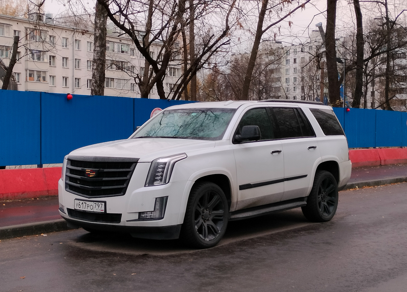 у 617 ро 797, Cadillac Escalade 4th gen (GMTK2XL), 2014–2020