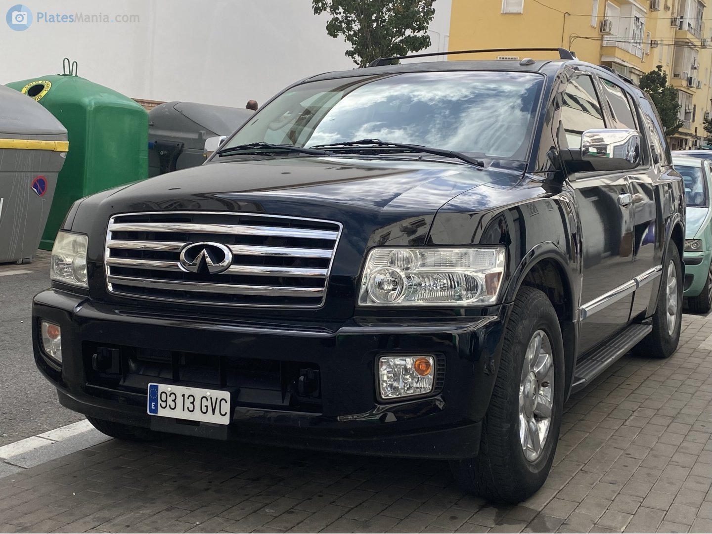 9313 GVC, Infiniti QX80/QX56 1st gen QX56 (JA60), 2004–2010