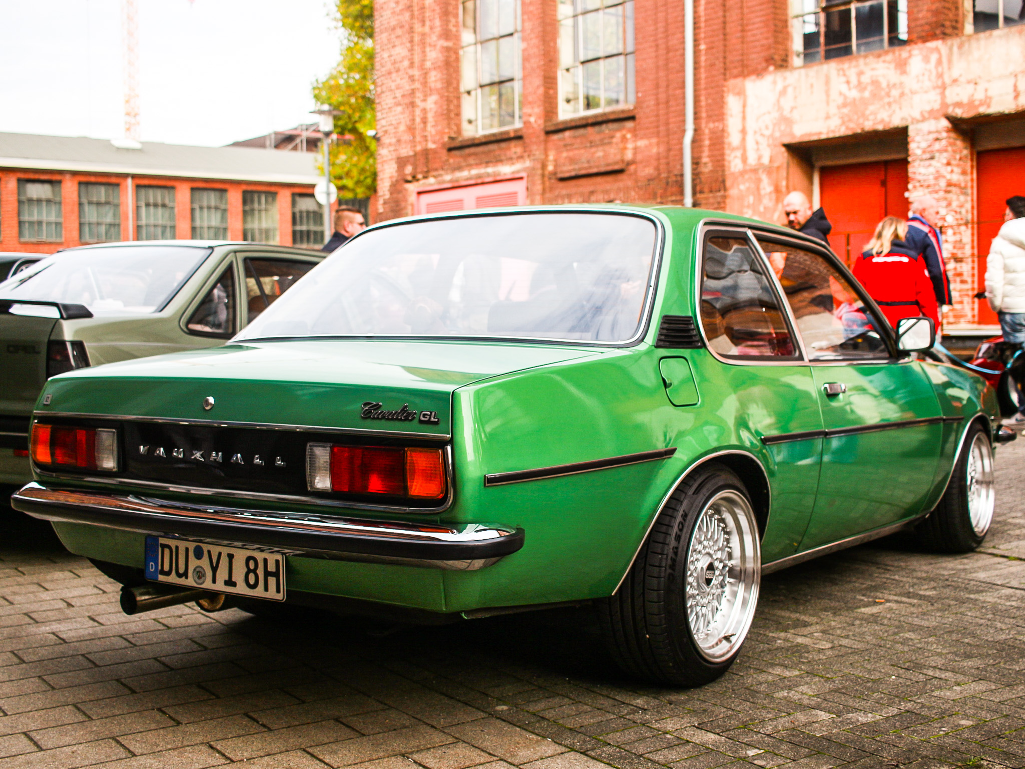 DU YI 8 H, Vauxhall Cavalier 1st gen 2-door Sedan, 1975–1981