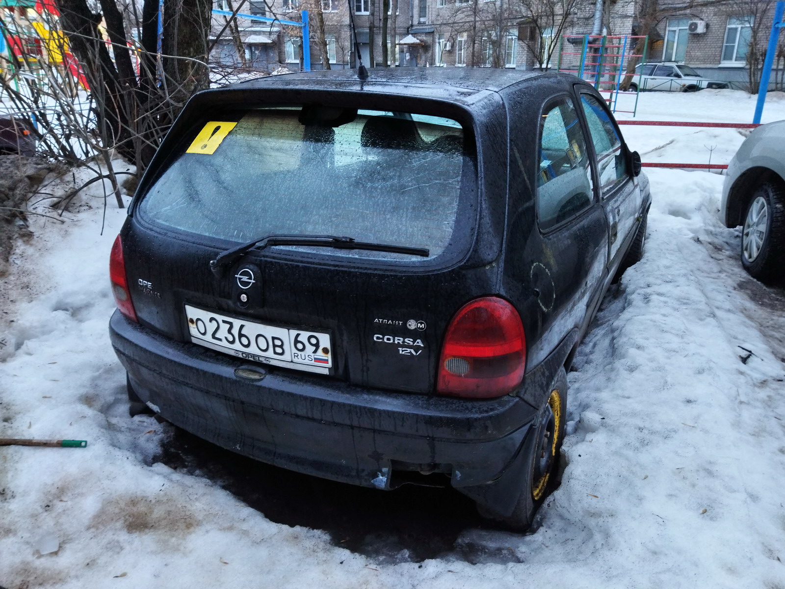 о 236 ов 69, Opel Corsa 2nd gen (Lite) 3-door Hatch (B; S93), 1993–2000 (–2007 for ZA-market)