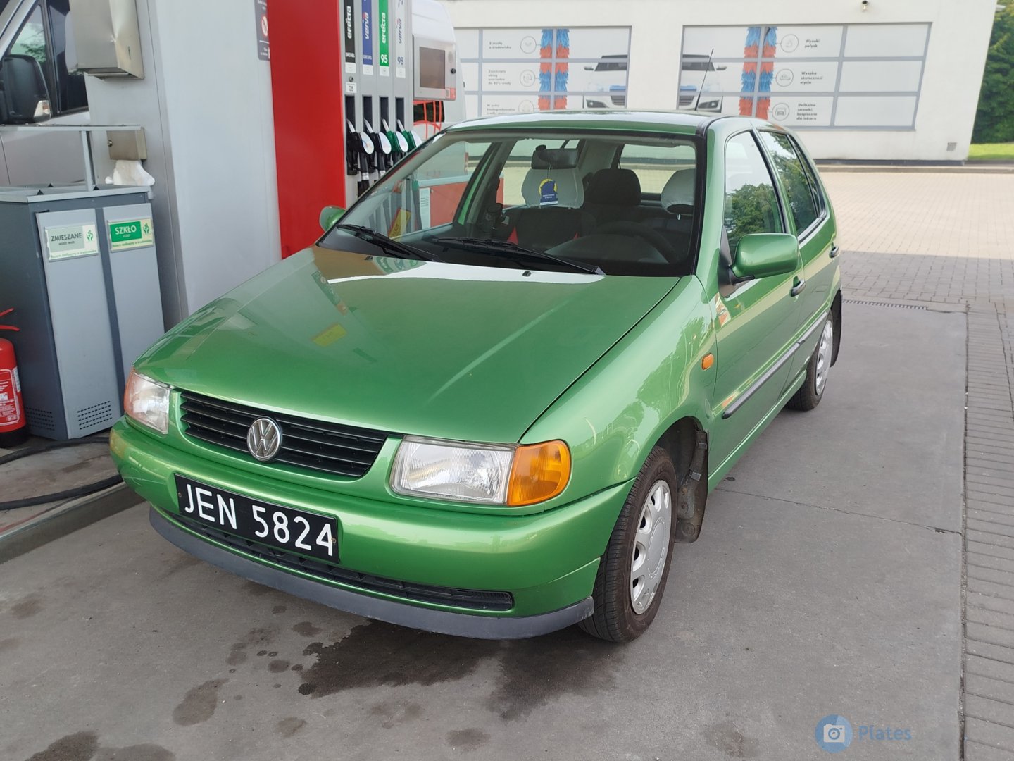 JEN 5824, Volkswagen Polo 3rd gen 5-door Hatch (6N), 1994–1999