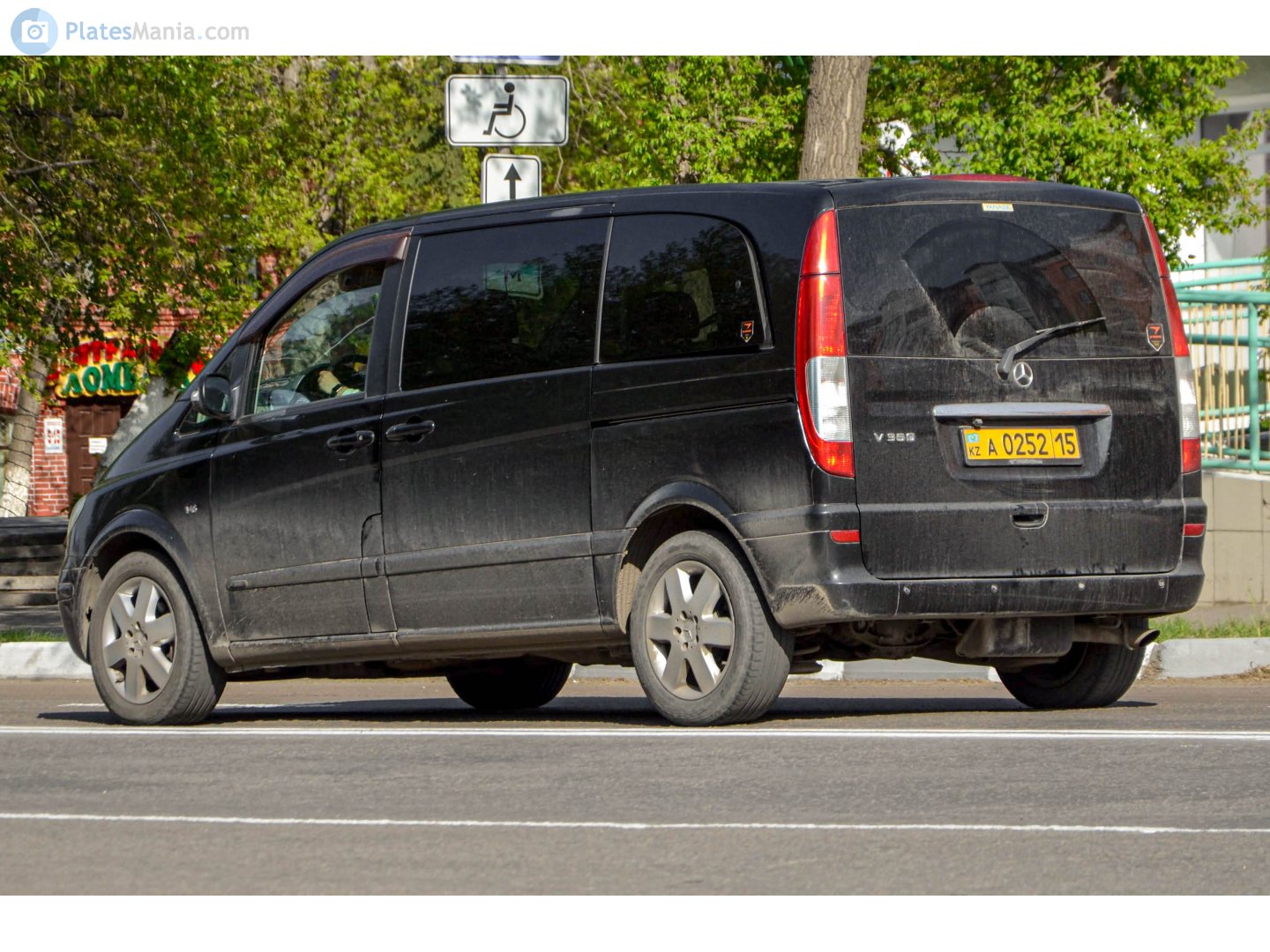 A 0252 15, Mercedes-Benz Viano 1st gen (W639), 2003–2010