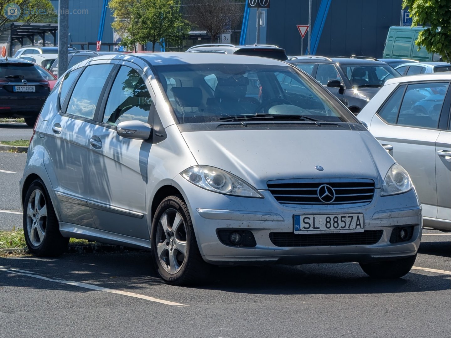 SL 8857A, Mercedes-Benz A-Klasse 2nd gen 5-door Hatch (W169), 2004–2008