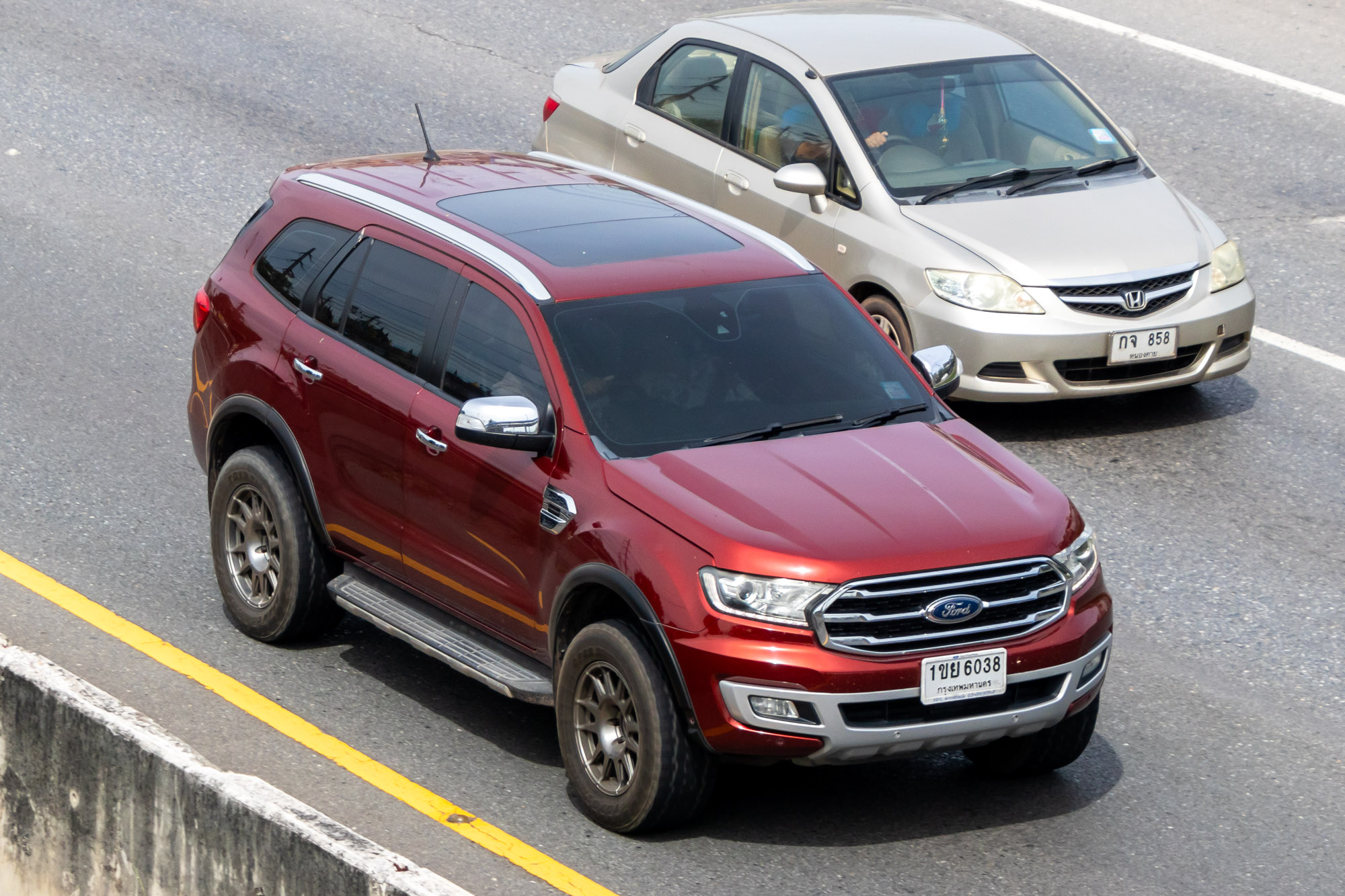 1ขย 6038, Ford Everest 2nd gen (U375/UA), 2015–2022