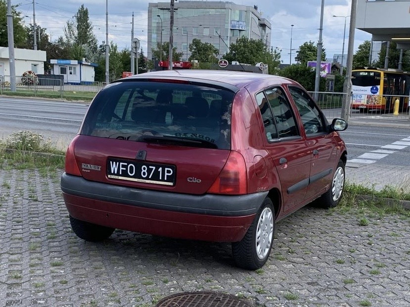 WFO 871P, Renault Clio 2nd gen 5-door Hatch (B65), 1998–2001 (–2003 for LATAM-market)
