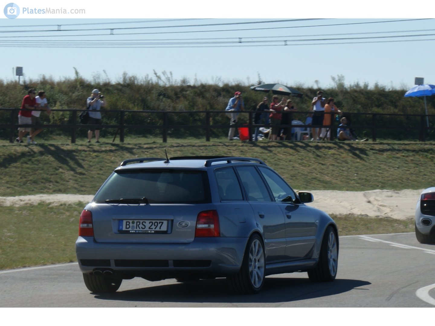 B RS 297, Audi RS4 1st gen (B5/8D5), 1999–2001