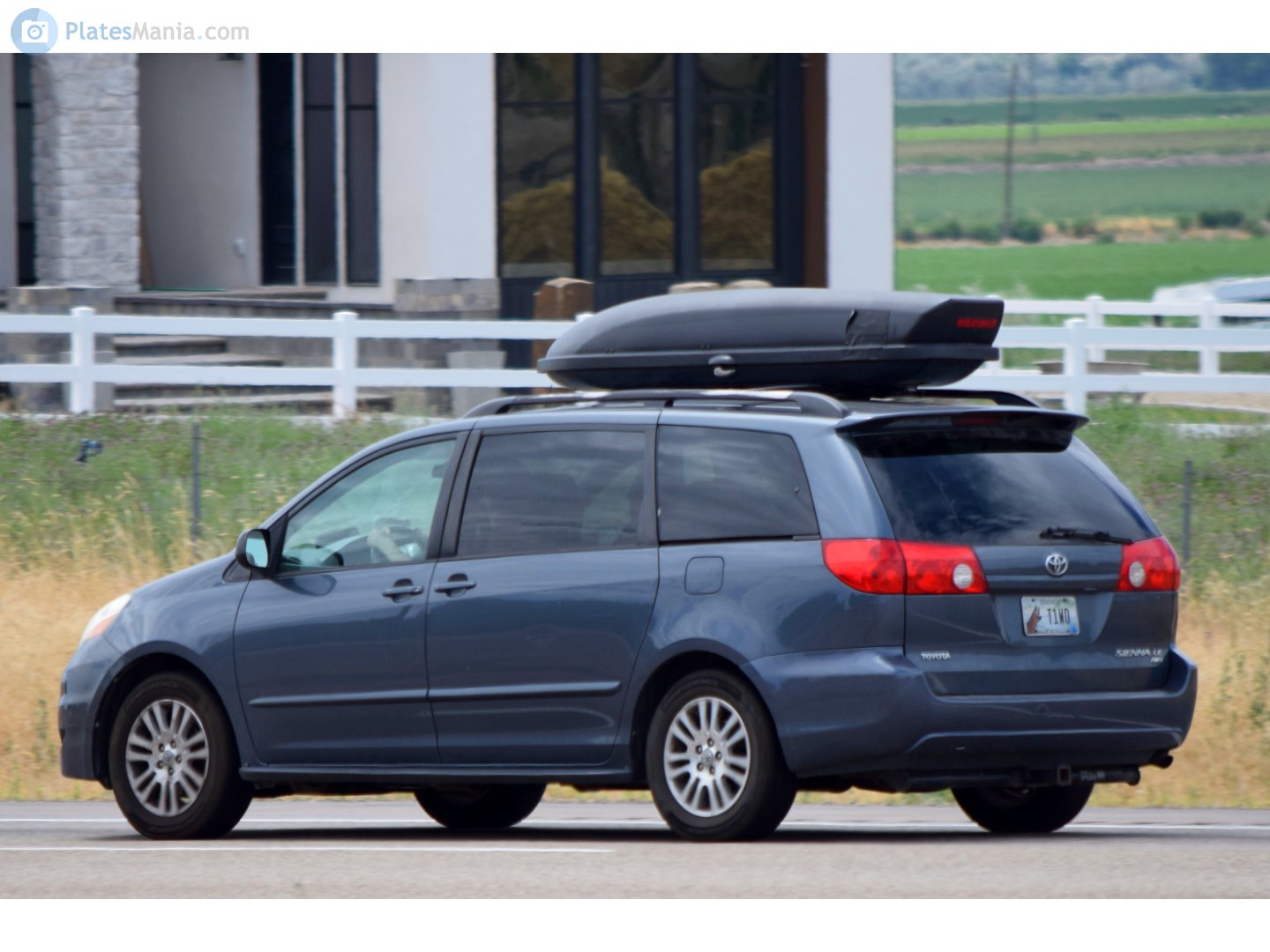 T1WD, Toyota Sienna 2nd gen (XL20), 2003–2009