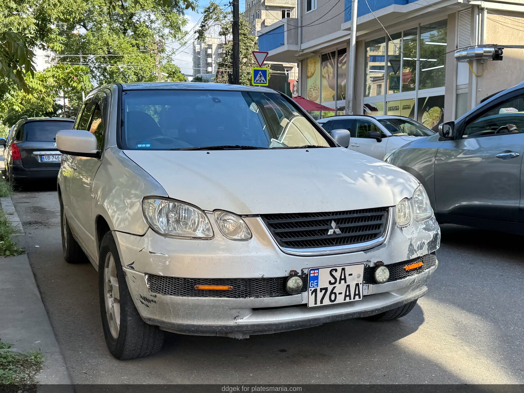 SA-176-AA, Mitsubishi Airtrek 