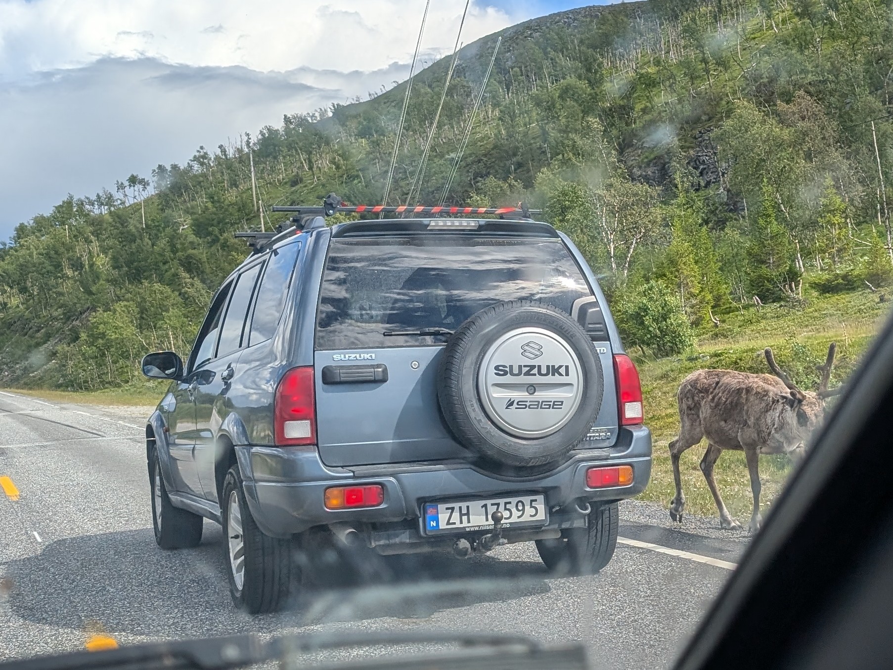 ZH 17595, Suzuki Grand Vitara 1st gen 5-door SUV (FT/GT), 1998–2005