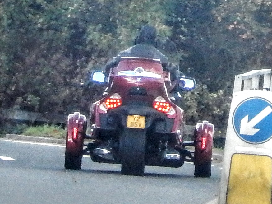 Y2BSV, Can-Am Spyder RT 